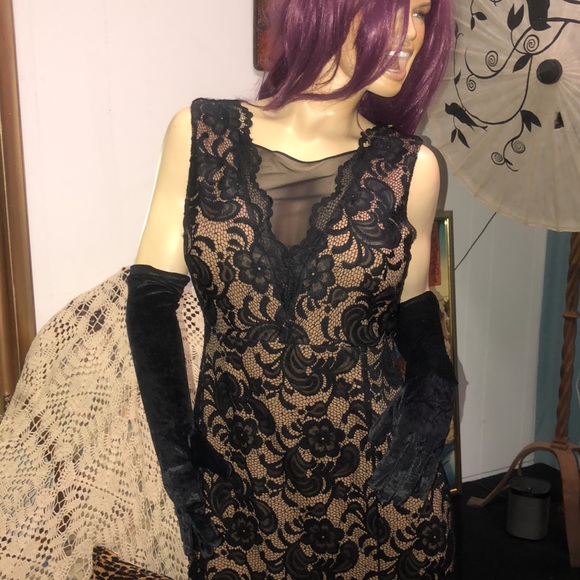 CONNECTED BLACK LACE MAXI SIDE LEG SLIT NUDE SLIP - Picture 2 of 10